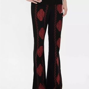 RVCA Embroidered Knockie Beach Pant (no stretch). Brand New Condition.